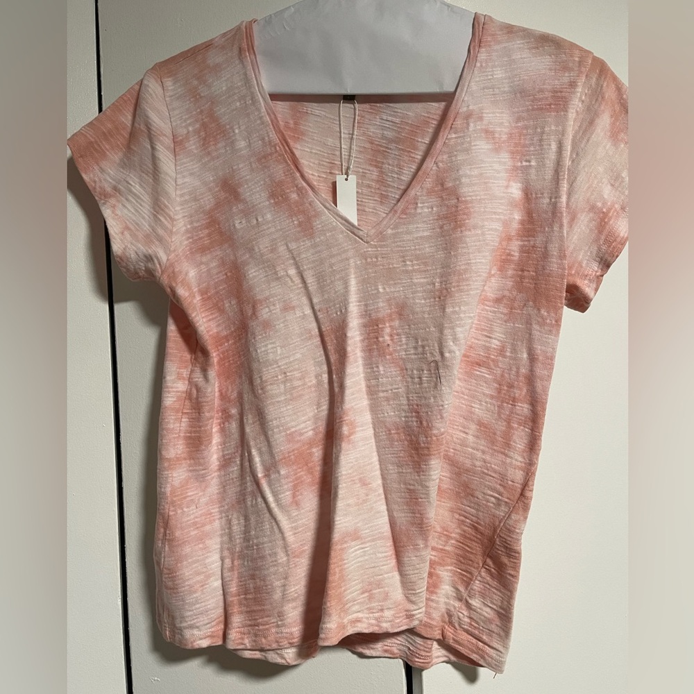 Lilla P Light Pink Tie-Dye V-Neck Tee (NWT)